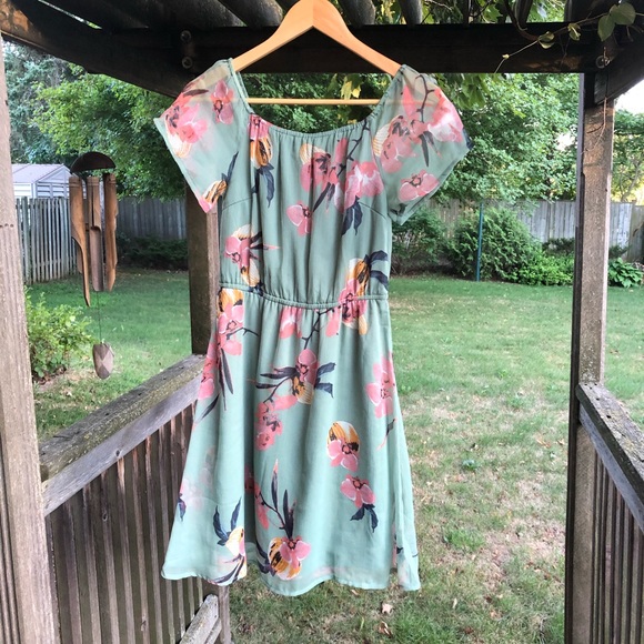 Vero Moda Off the Shoulder Dress - Picture 6 of 13